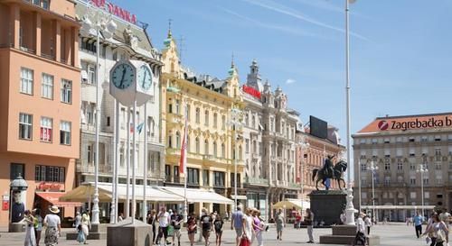 Angel Main Square Center Zagreb Ban Jelacic Square Croatia thumbnail